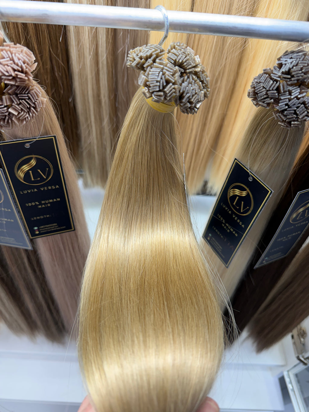 Color #8A (25 gram bundle, 28-32 pieces)