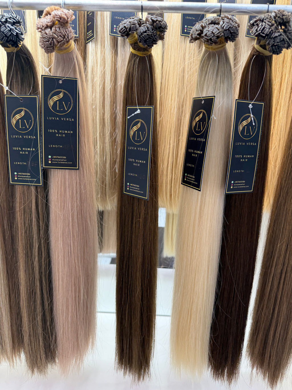 Color #130 (25 gram bundle, 28-32 pieces)