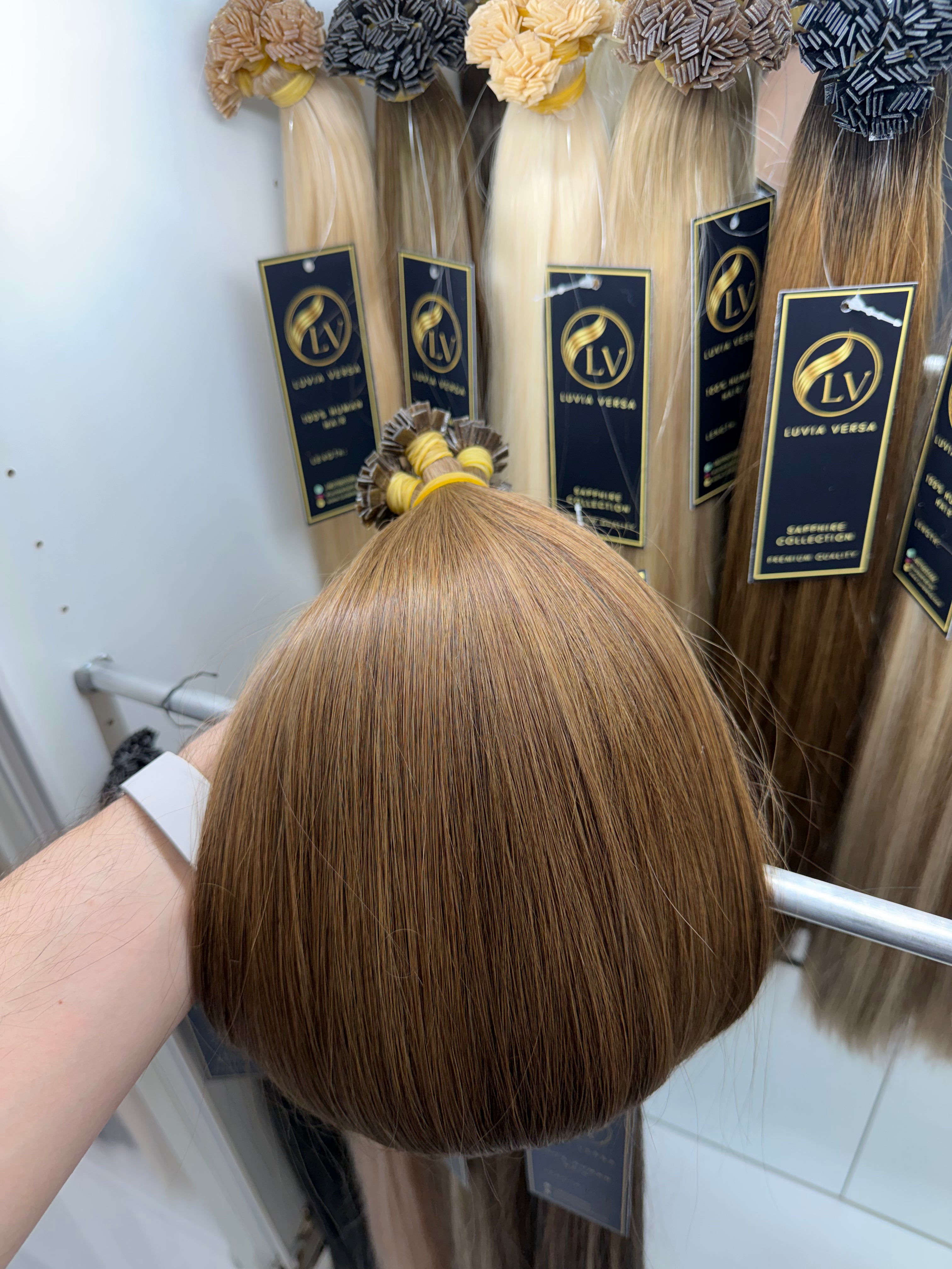 Color #4 (25 gram bundle, 28-32 pieces)