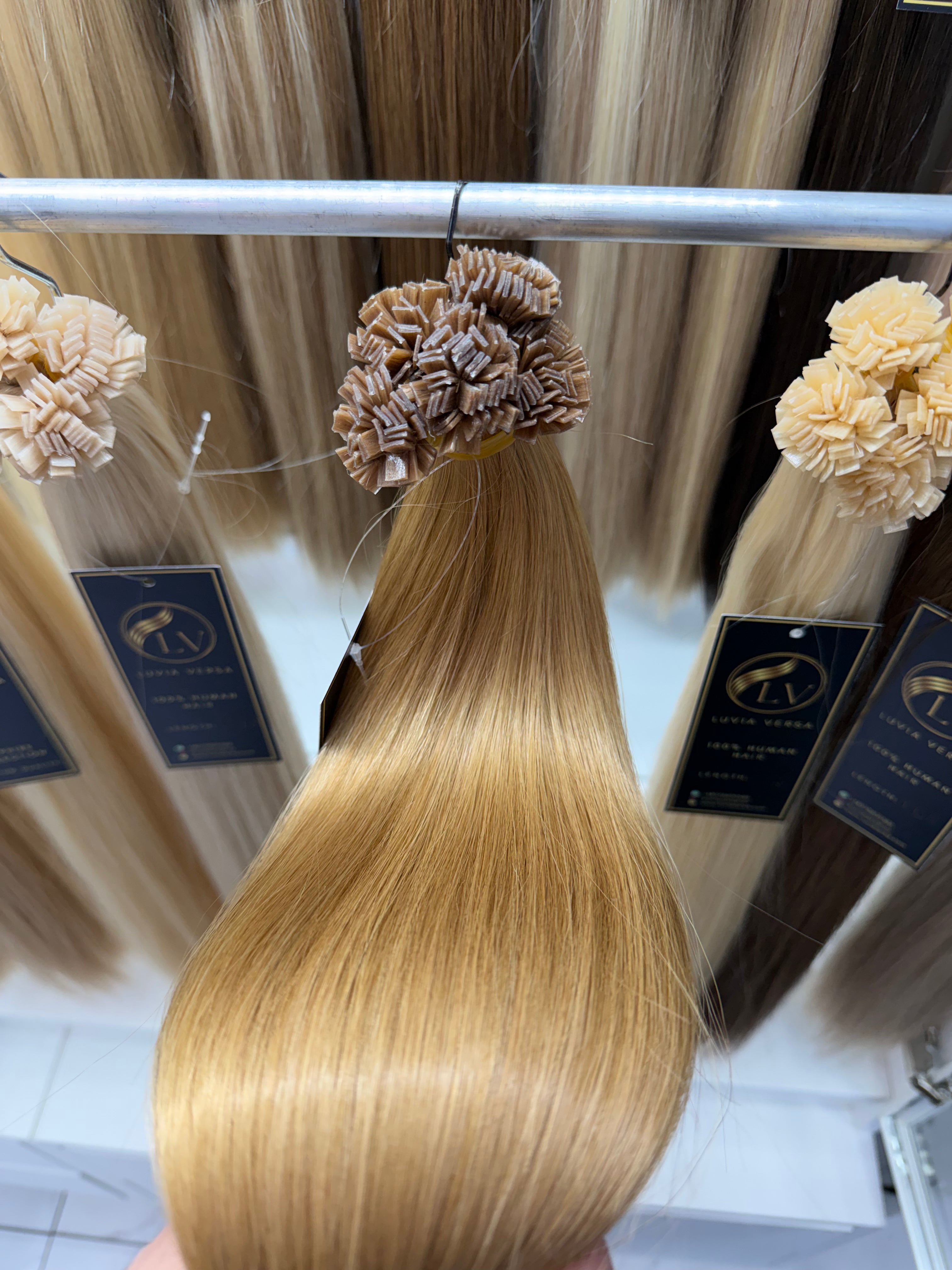 Color #8 (25 gram bundle, 28-32 pieces)