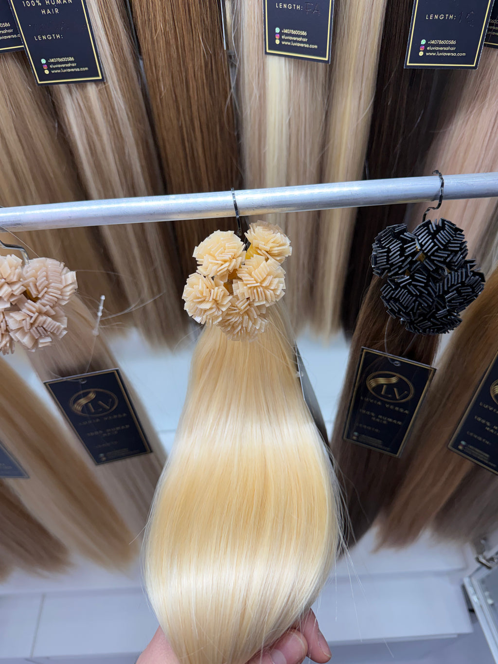 Color #613 (25 gram bundle, 28-32 pieces)