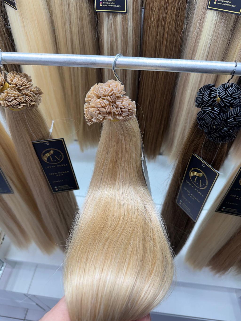 Color #M6/60/1001 (25 gram bundle, 28-32 pieces)