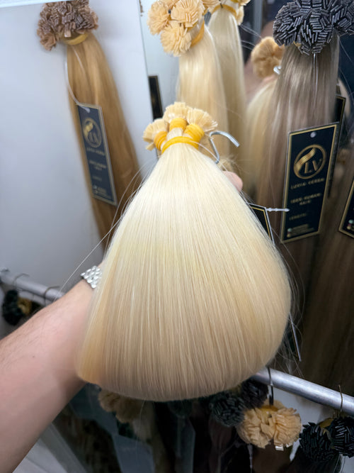 Color #1001 (25 gram bundle, 28-32 pieces)