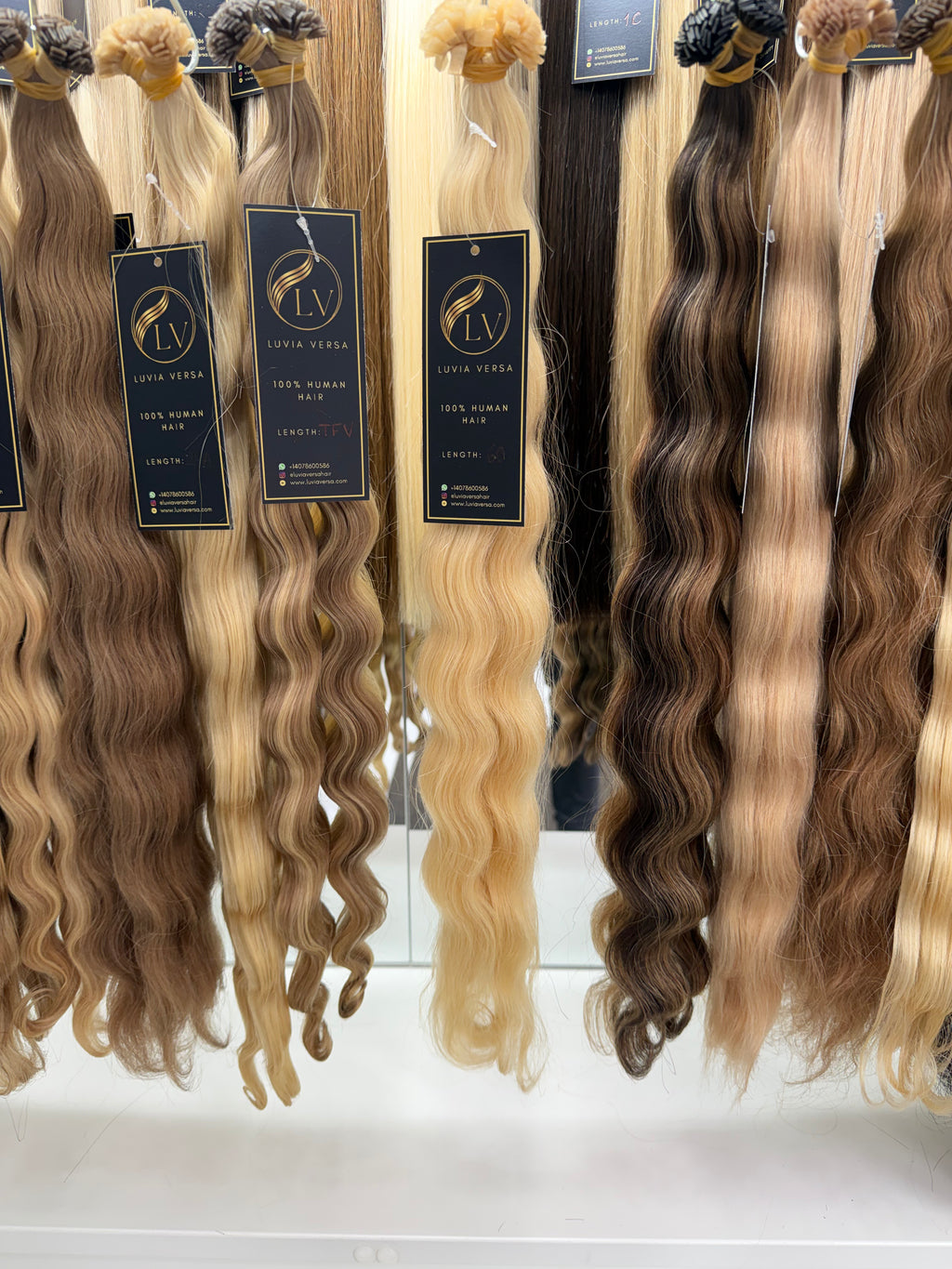 Color #60 (25 gram bundle, 28-32 pieces)