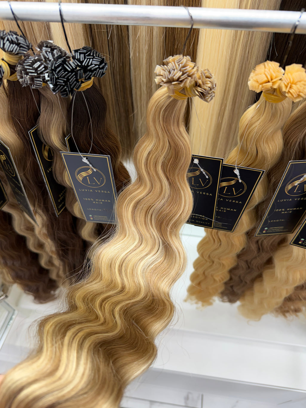 Color #P9/613 (25 gram bundle, 28-32 pieces)