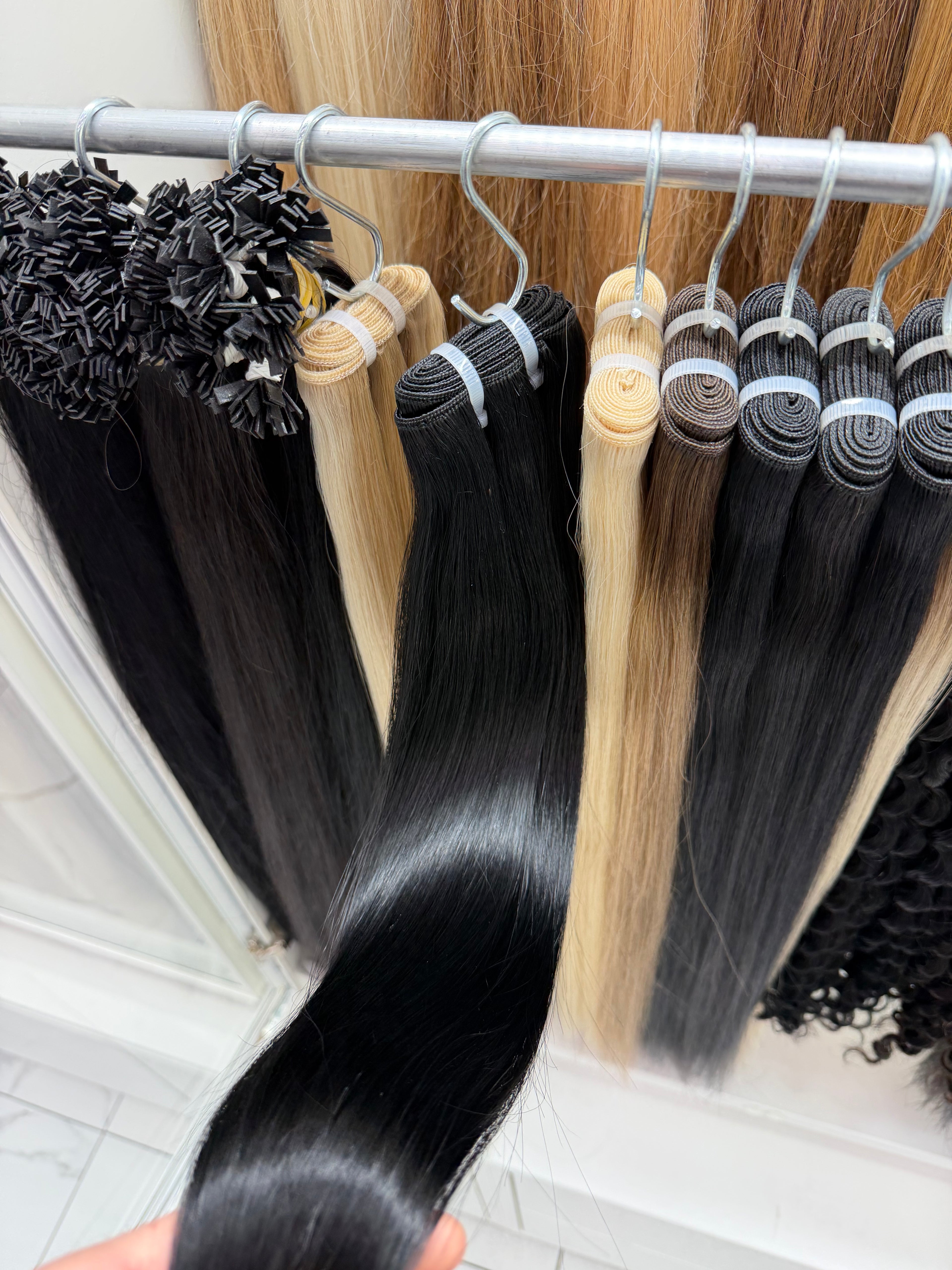 Jet Black #1, Genius Weft Straight Hair 🔹
