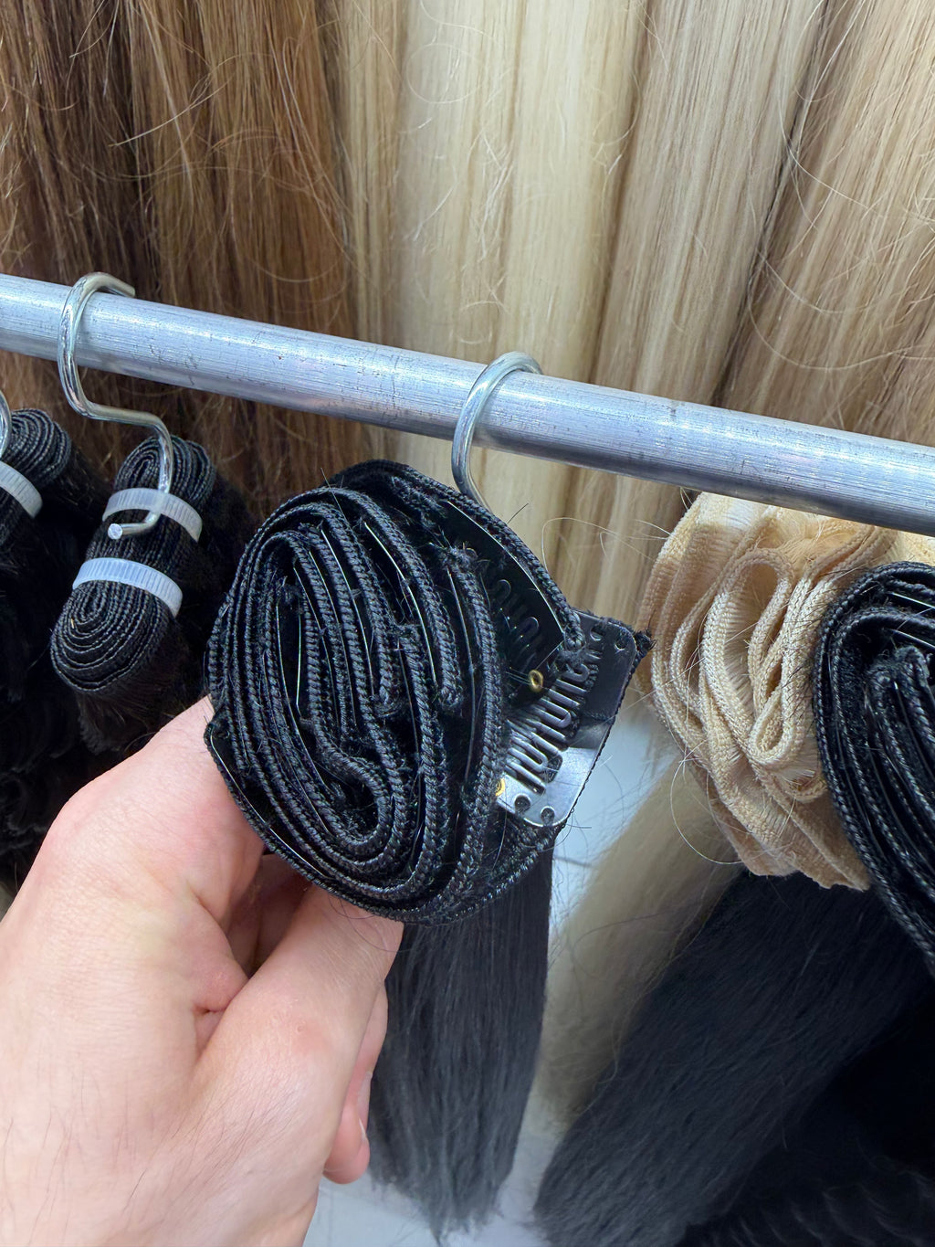 Natural Black #1B, Clip-In Straight Hair 🔹