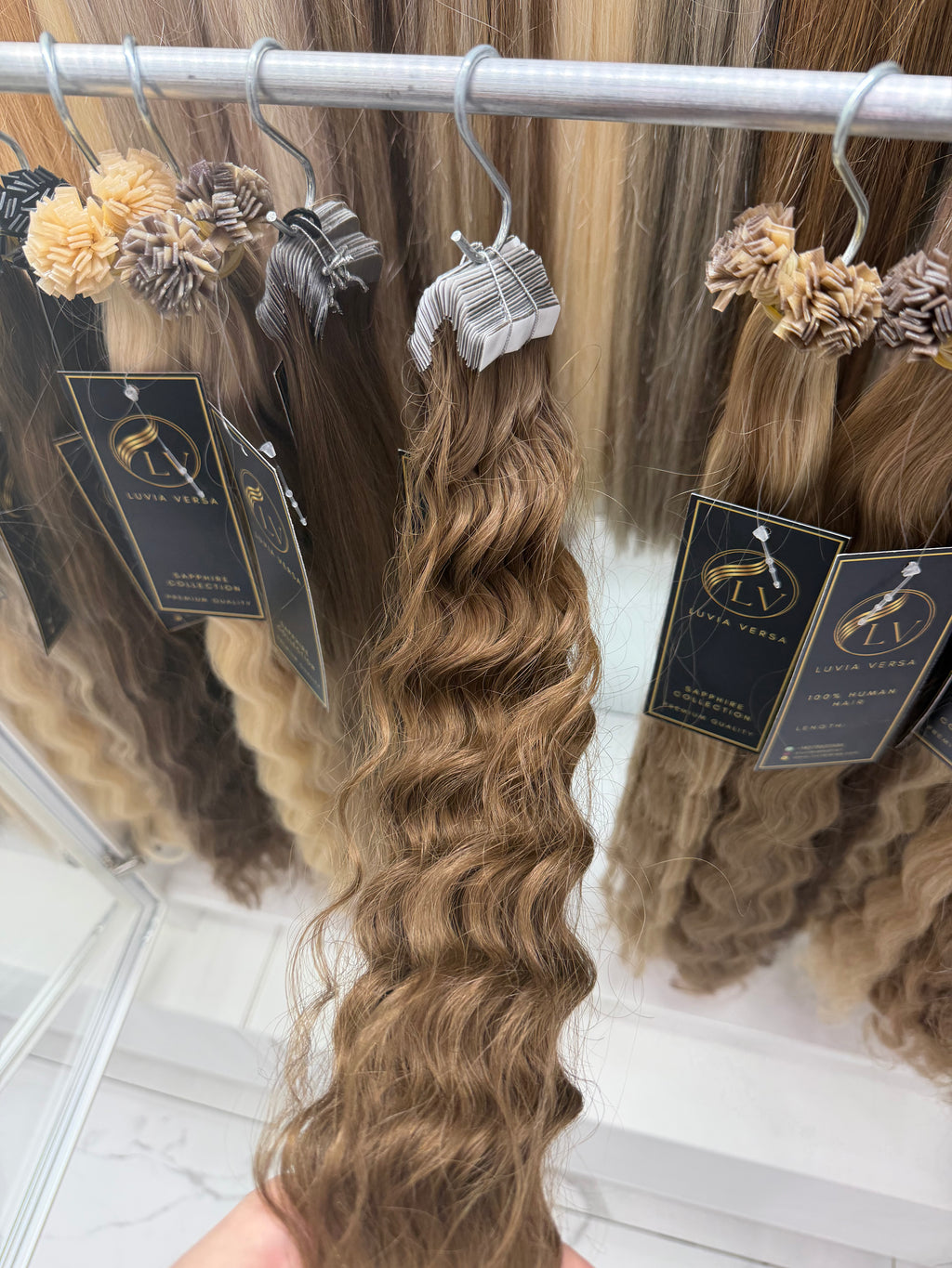 Milk Chocolate #4, Tape-In Wavy Hair 💎