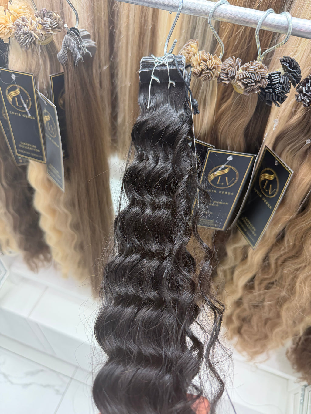 Natural Black #1B, Tape-In Wavy Hair 💎