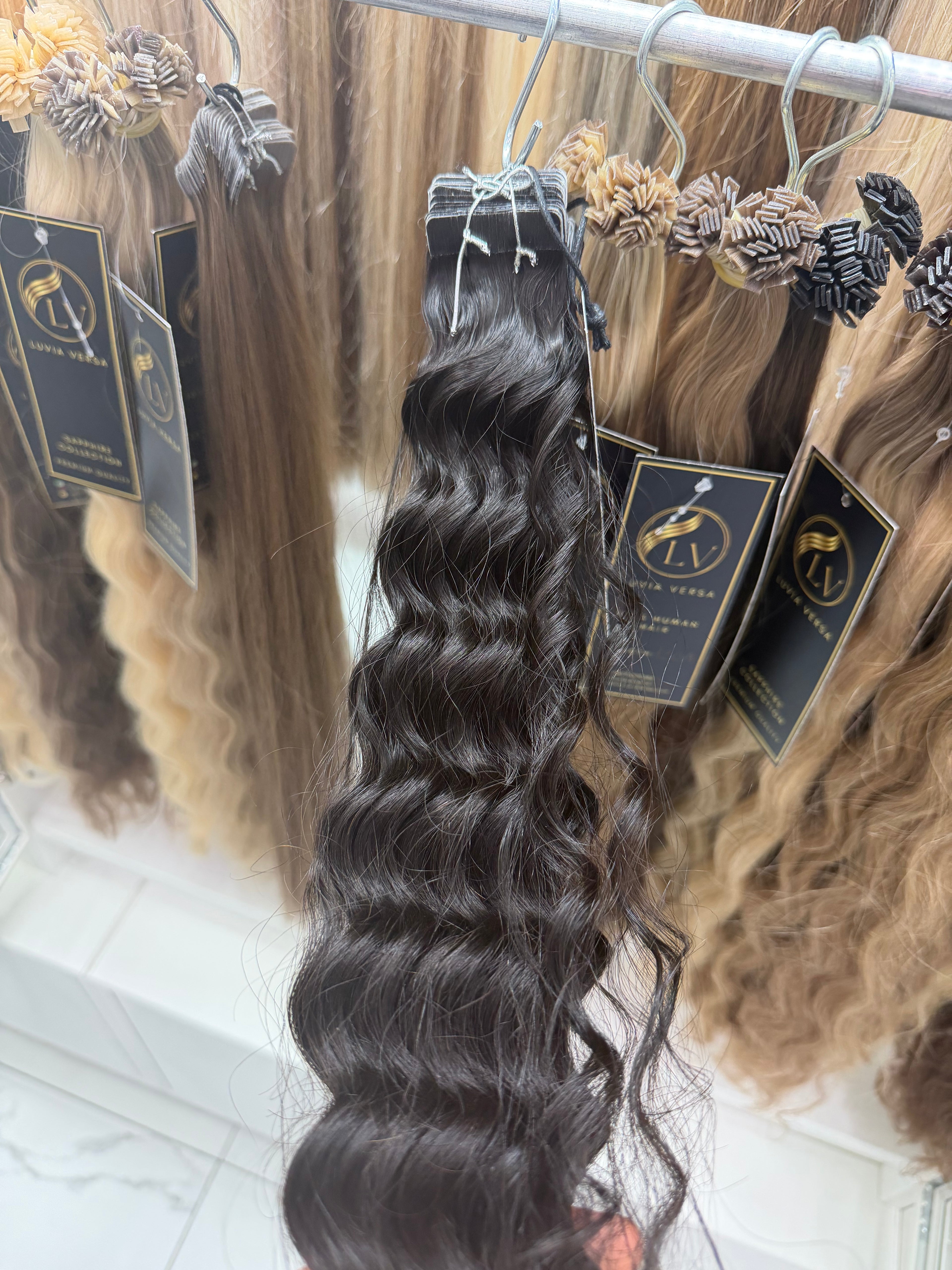 Natural Black #1B, Tape-In Wavy Hair 💎