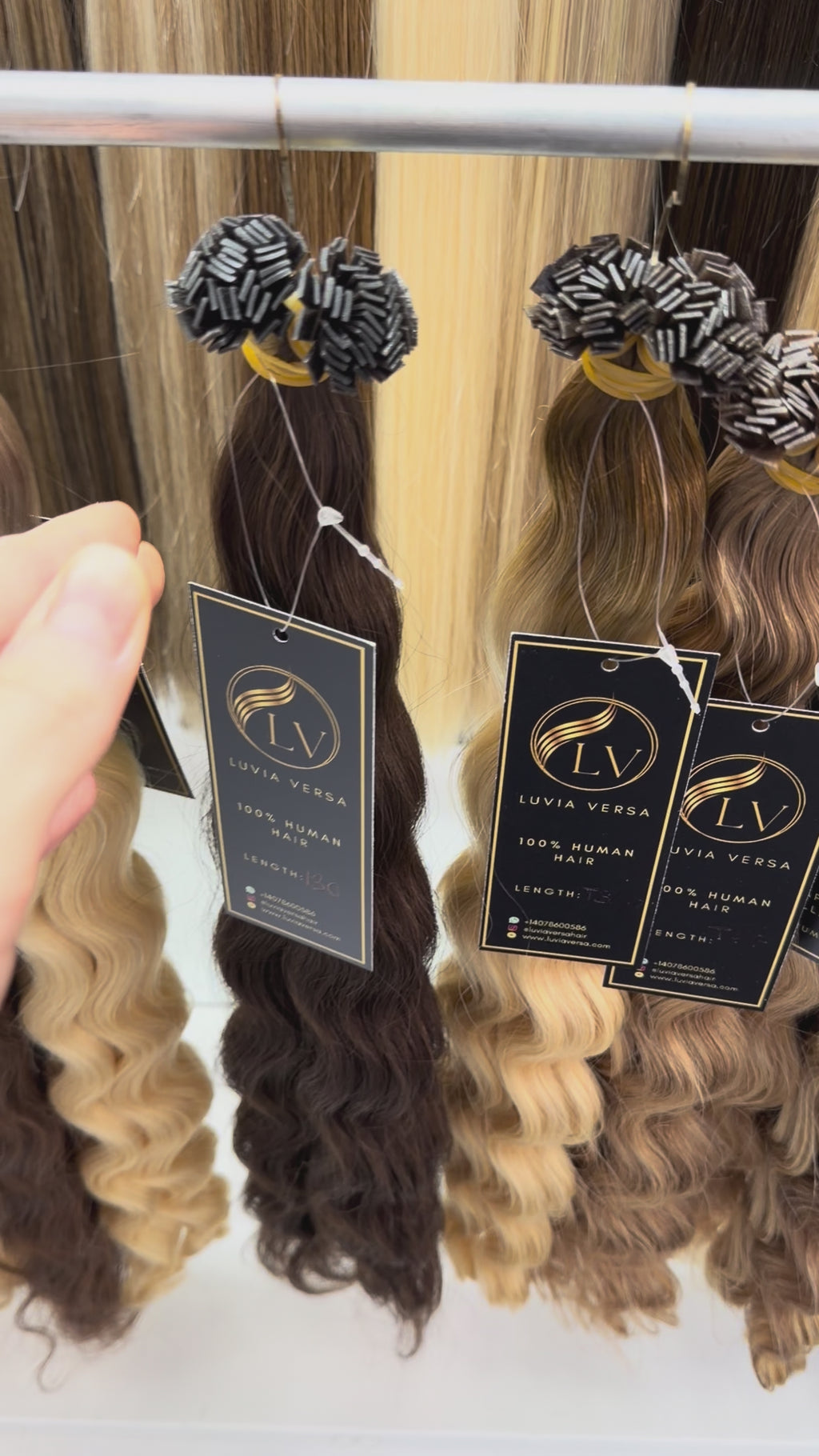 Color #130 (25 gram bundle, 28-32 pieces)