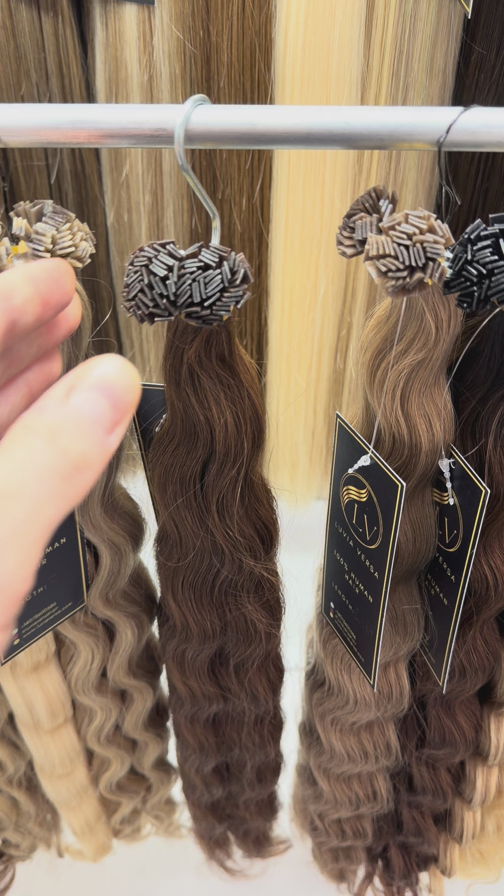Color #4 (25 gram bundle, 28-32 pieces)