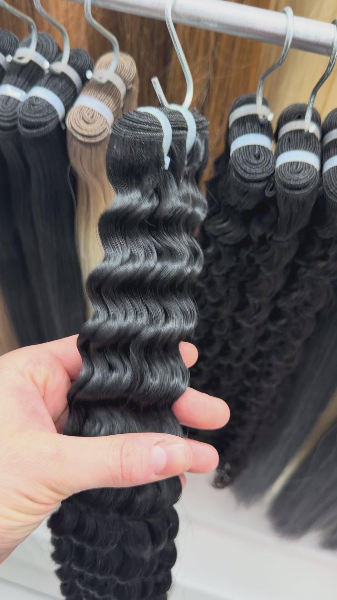 Jet Black #1, Genius Weft Curly Hair 🔹