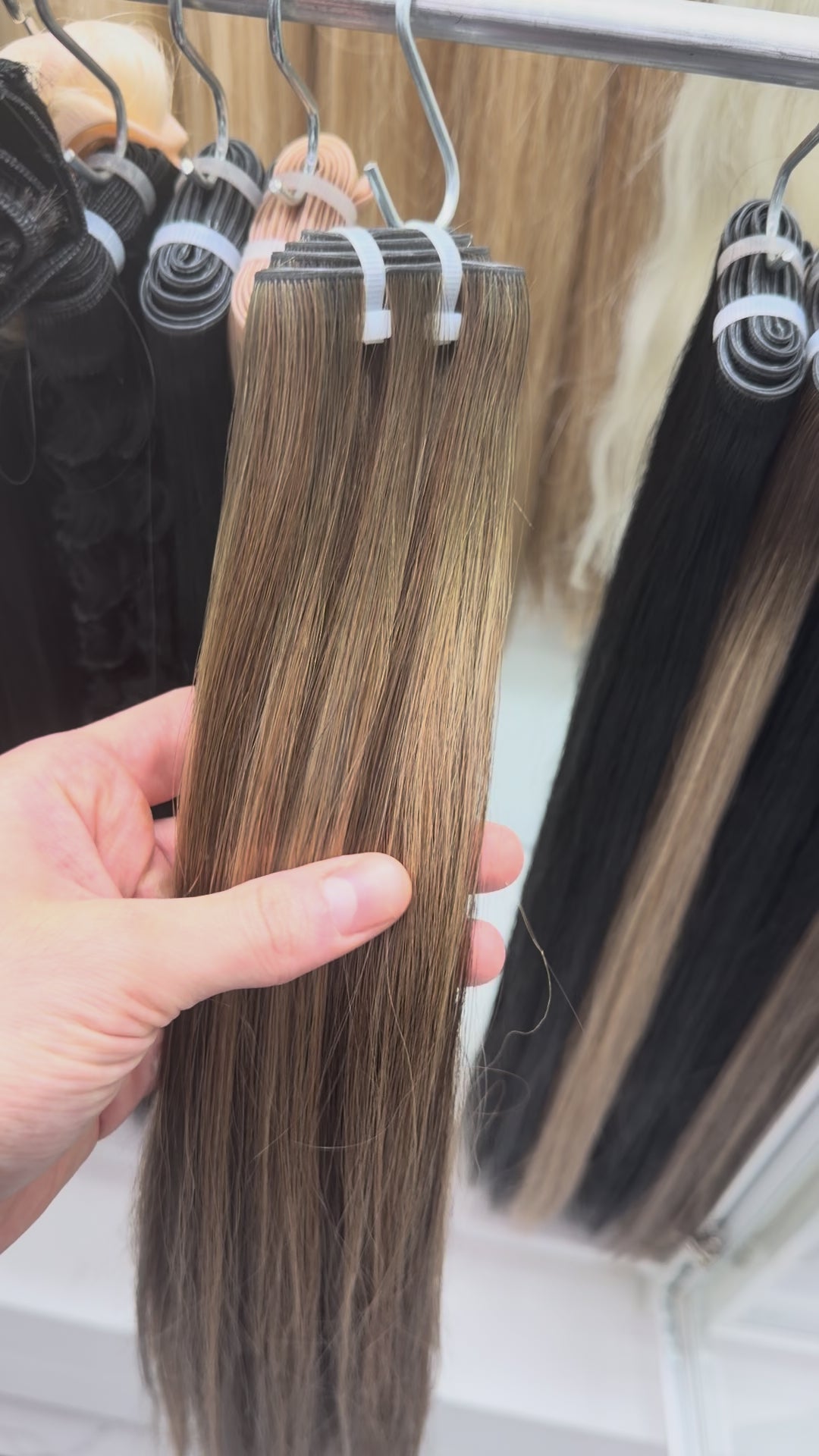 Toasted Caramel Ombré #TAC, Butterfly Weft Straight Hair 🔹