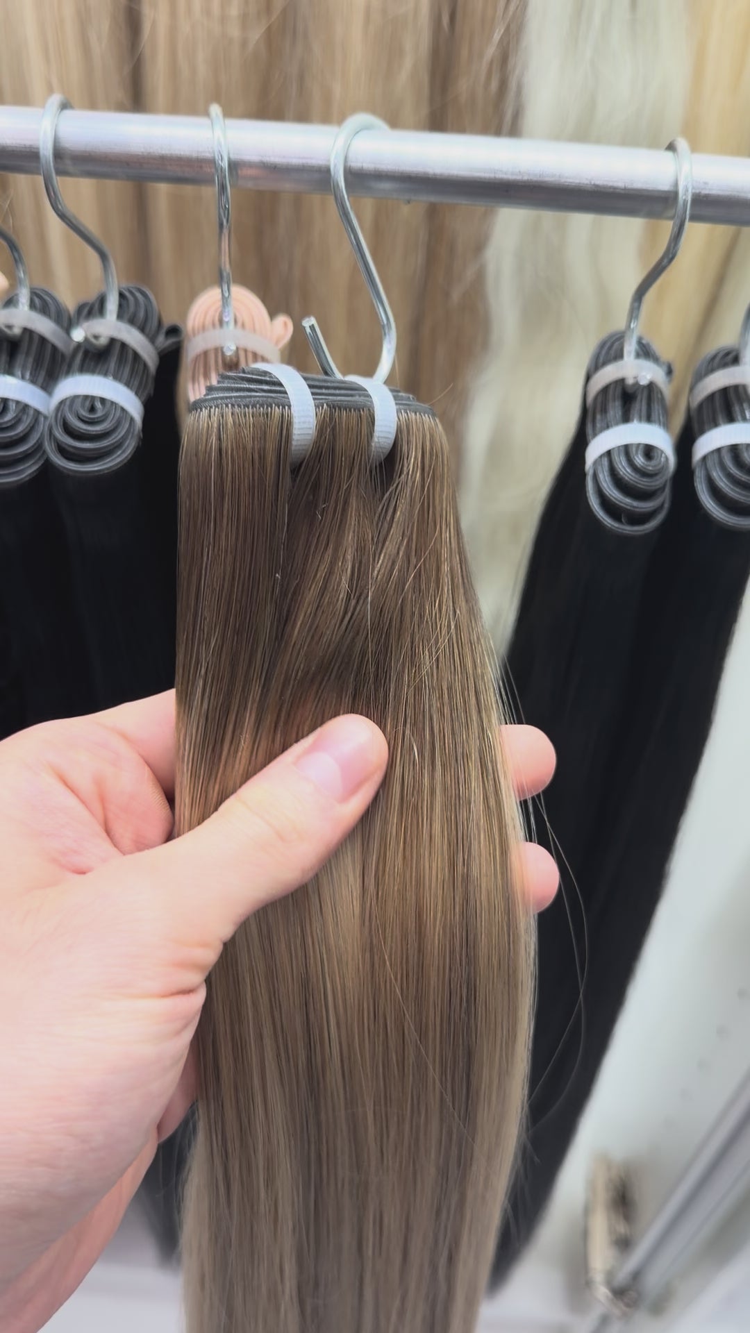 Butterscotch Highlights #TFF, Butterfly Weft Straight Hair 🔹