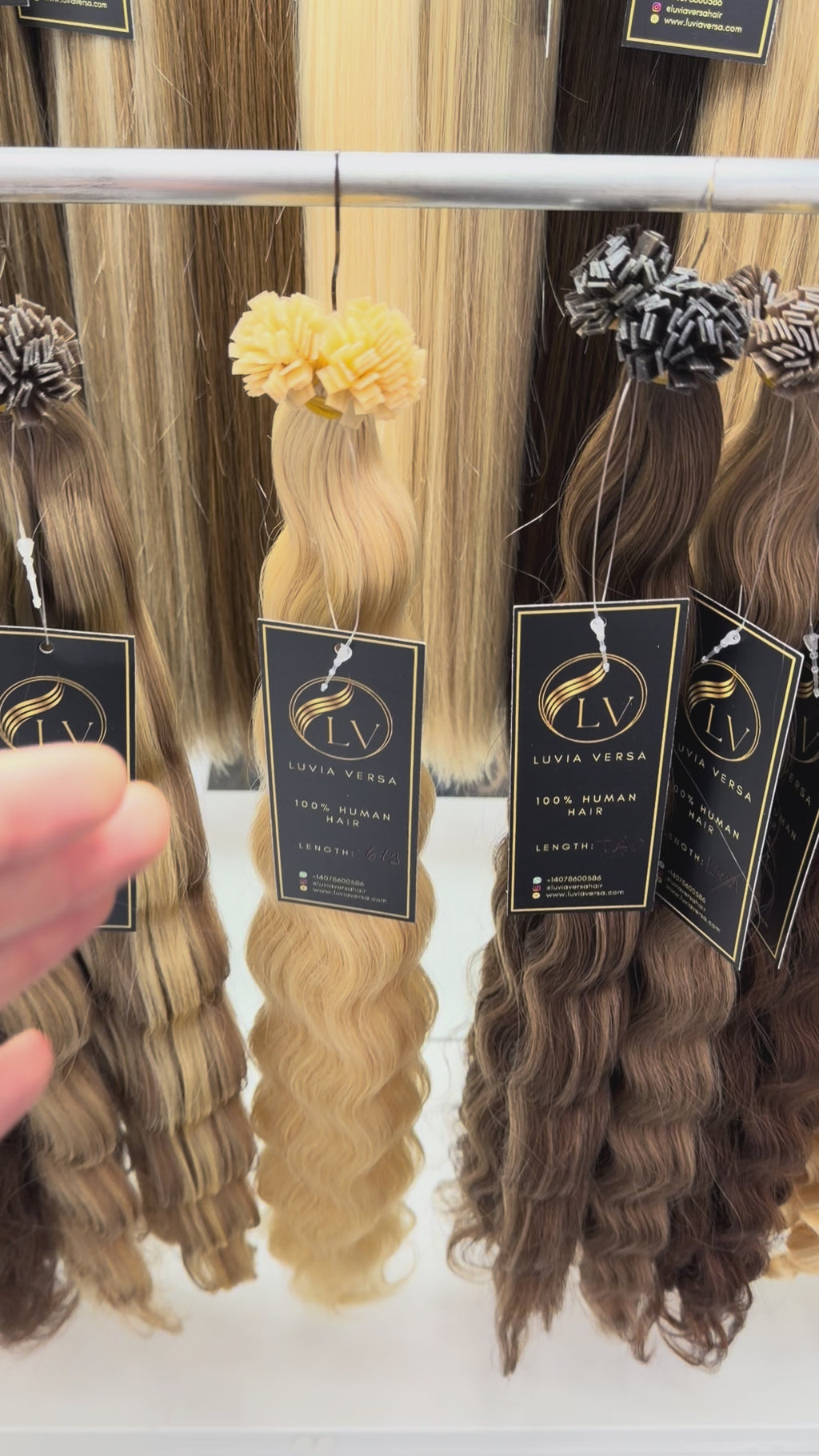 Color #613 (25 gram bundle, 28-32 pieces)